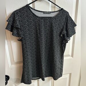 Women’s black and white top size large